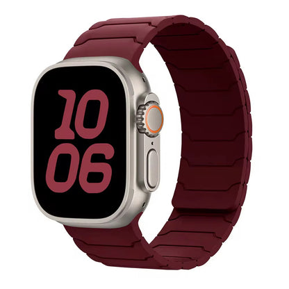 Signature Magnet Band