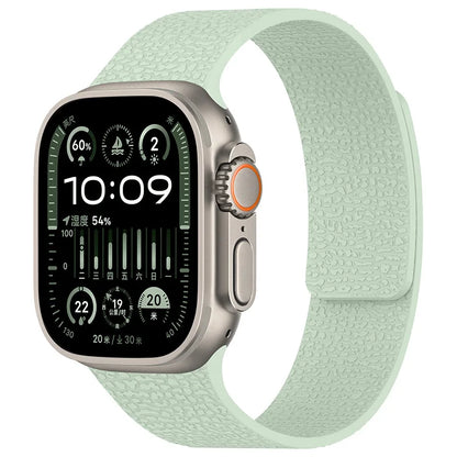 Signature Magnet Band
